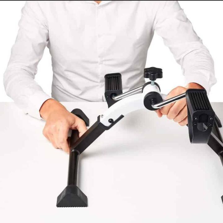 Træningsredskab til at træde i pedalerne