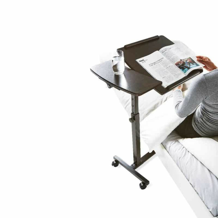 Justerbart sidebord til sengen