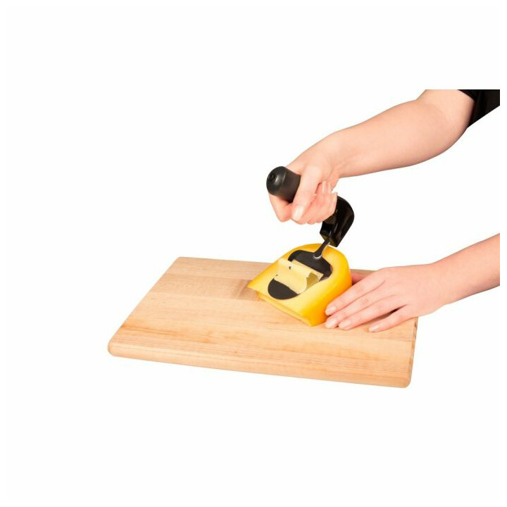 Ergonomisk ostehøvl med lodret håndtag til skånsom skæring