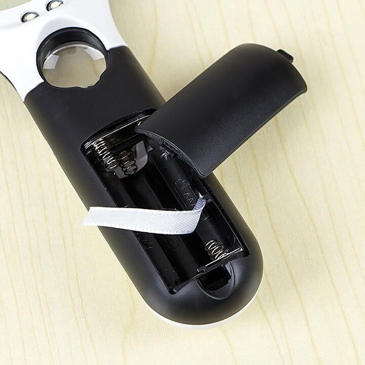 Forstørrelsesglas med LED lys