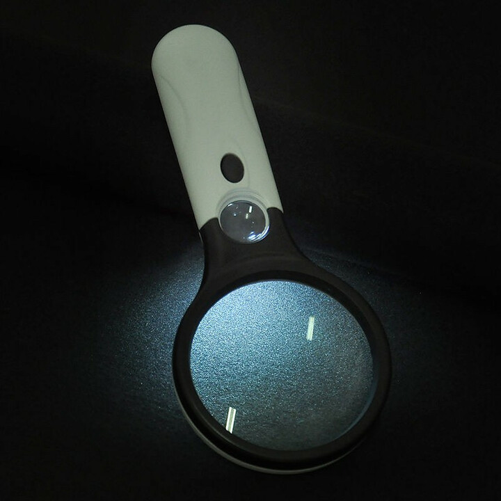 Forstørrelsesglas med LED lys