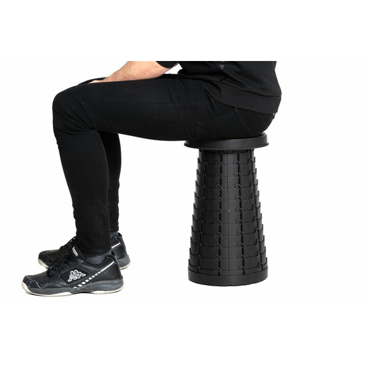 Sammenklappelig retstol let og nem at transportere