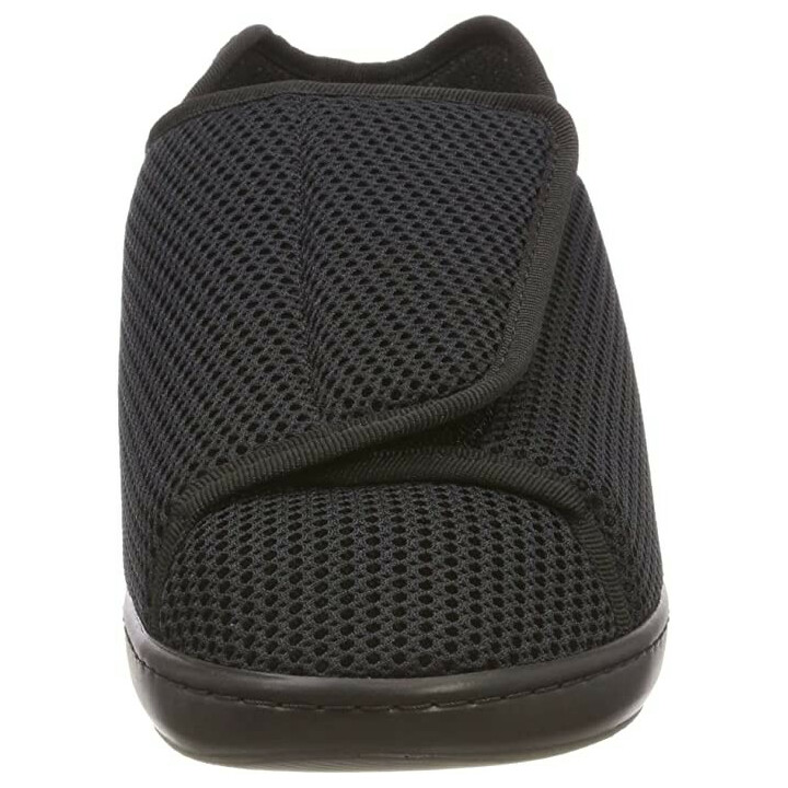 Helposti puettavat kengät seniorille